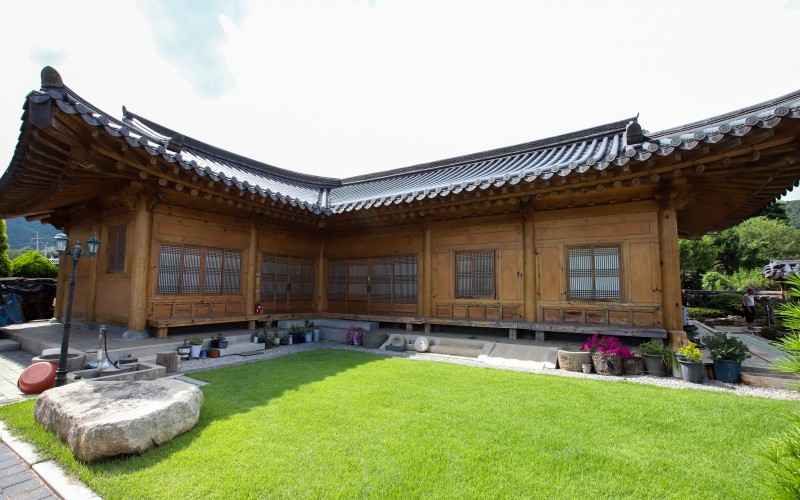 청송재